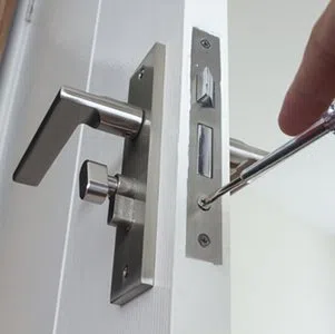 Father Son Locksmith Store Milford, CT 203-278-5067 - lock-opening