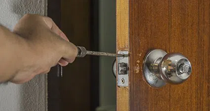 Father Son Locksmith Store Milford, CT 203-278-5067 - nearest-locksmith-01